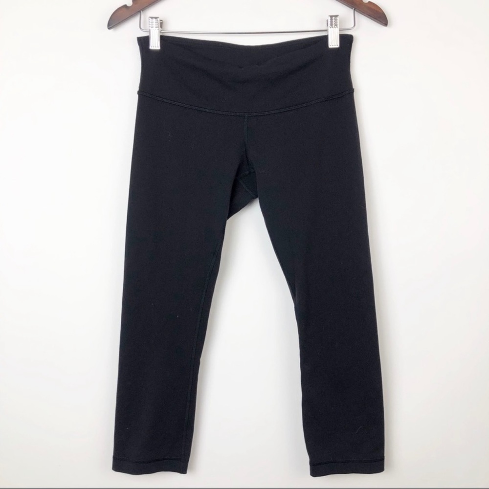 Lululemon black 3/4 legging